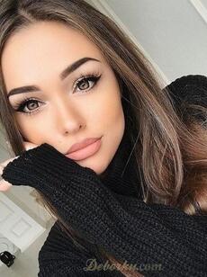 Варя Цена за час: 3000 руб.
